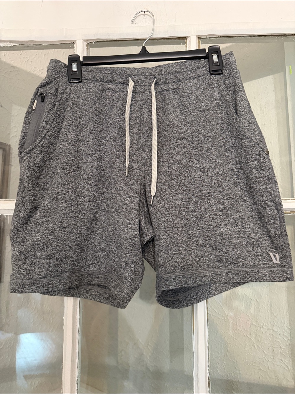 Vuori Men's Gray Knit Drawstring Shorts